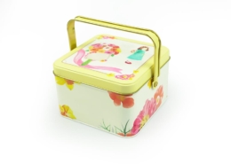 square cookie tins with handles